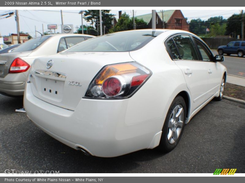 Winter Frost Pearl / Blond 2009 Nissan Altima 2.5 SL