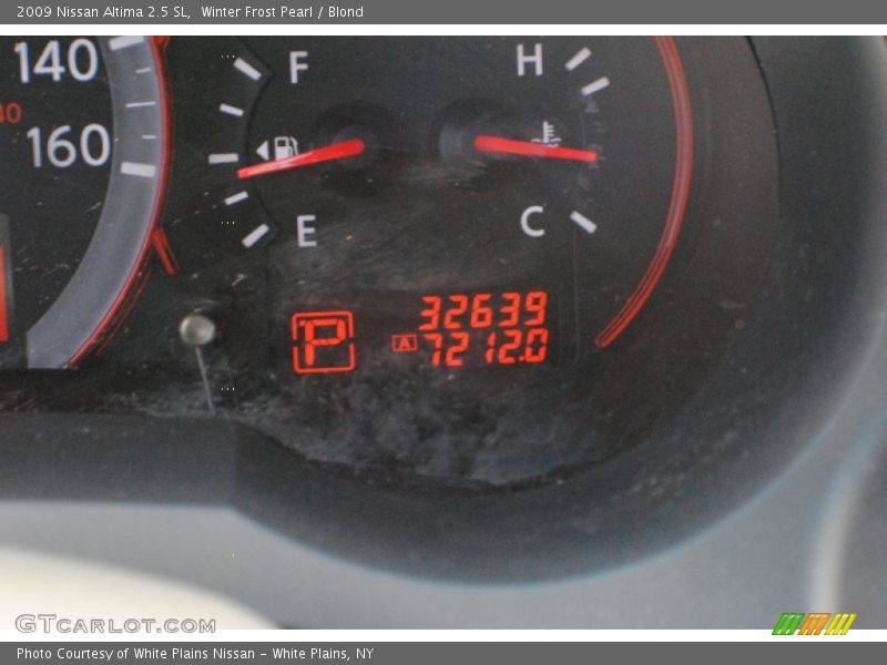 Winter Frost Pearl / Blond 2009 Nissan Altima 2.5 SL