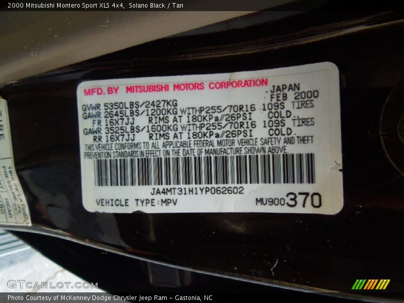 Solano Black / Tan 2000 Mitsubishi Montero Sport XLS 4x4