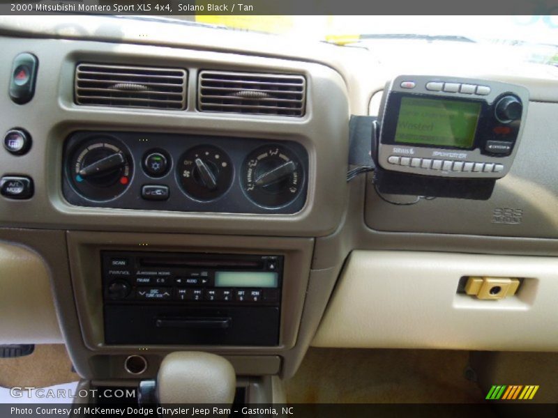 Solano Black / Tan 2000 Mitsubishi Montero Sport XLS 4x4