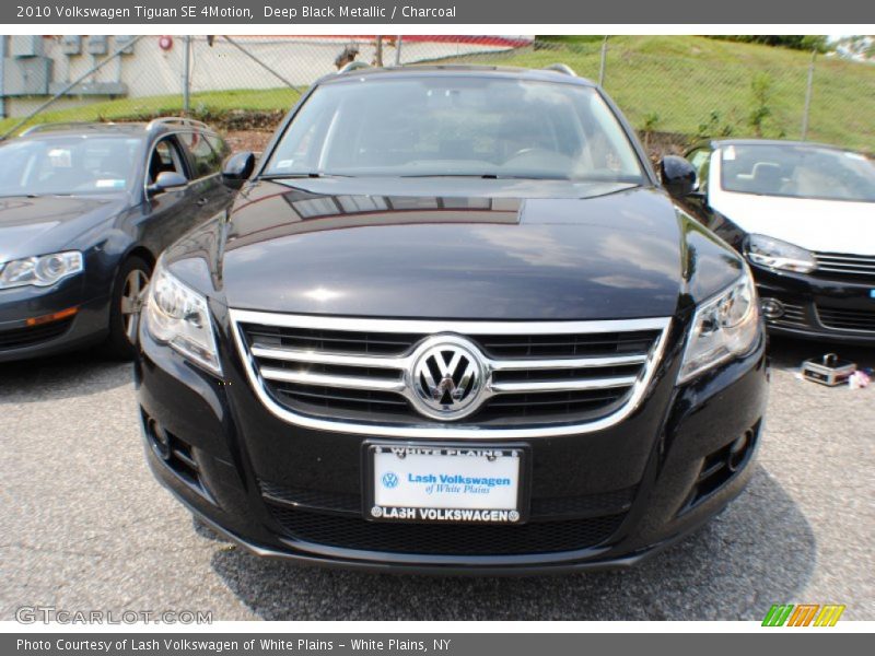 Deep Black Metallic / Charcoal 2010 Volkswagen Tiguan SE 4Motion