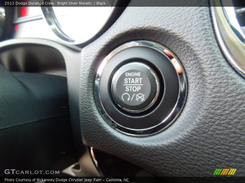 Bright Silver Metallic / Black 2013 Dodge Durango Crew