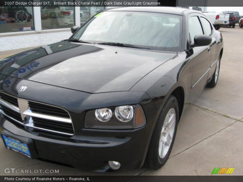 Brilliant Black Crystal Pearl / Dark Slate Gray/Light Graystone 2007 Dodge Charger SXT
