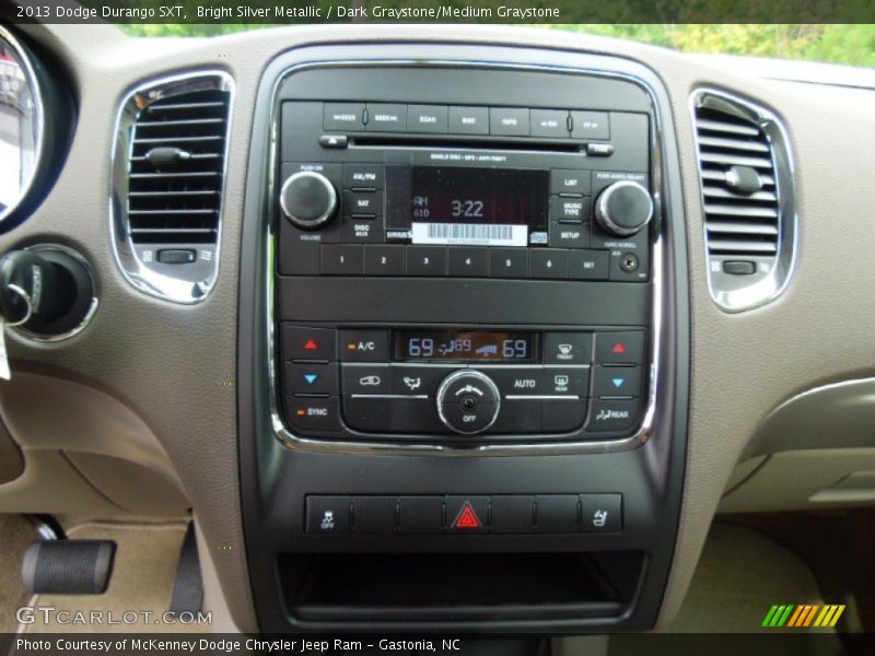 Bright Silver Metallic / Dark Graystone/Medium Graystone 2013 Dodge Durango SXT