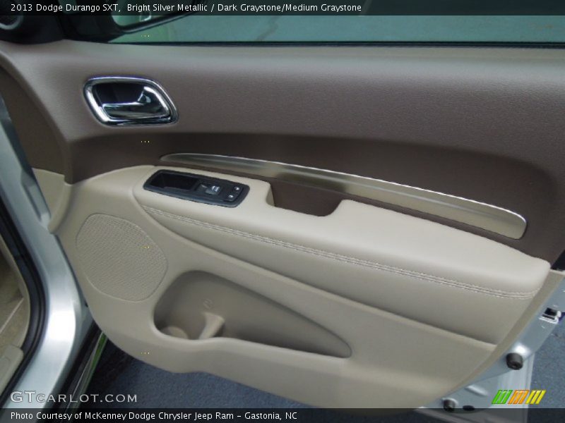 Bright Silver Metallic / Dark Graystone/Medium Graystone 2013 Dodge Durango SXT