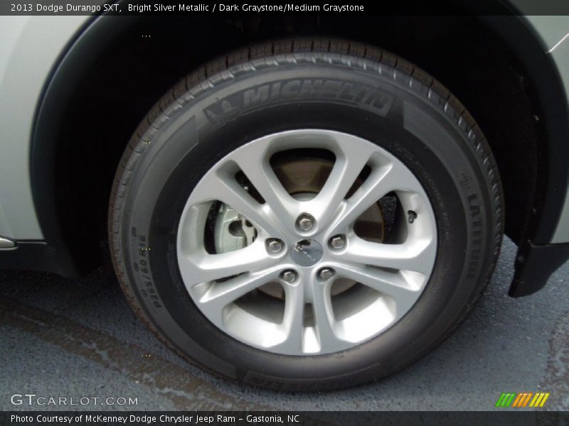 Bright Silver Metallic / Dark Graystone/Medium Graystone 2013 Dodge Durango SXT