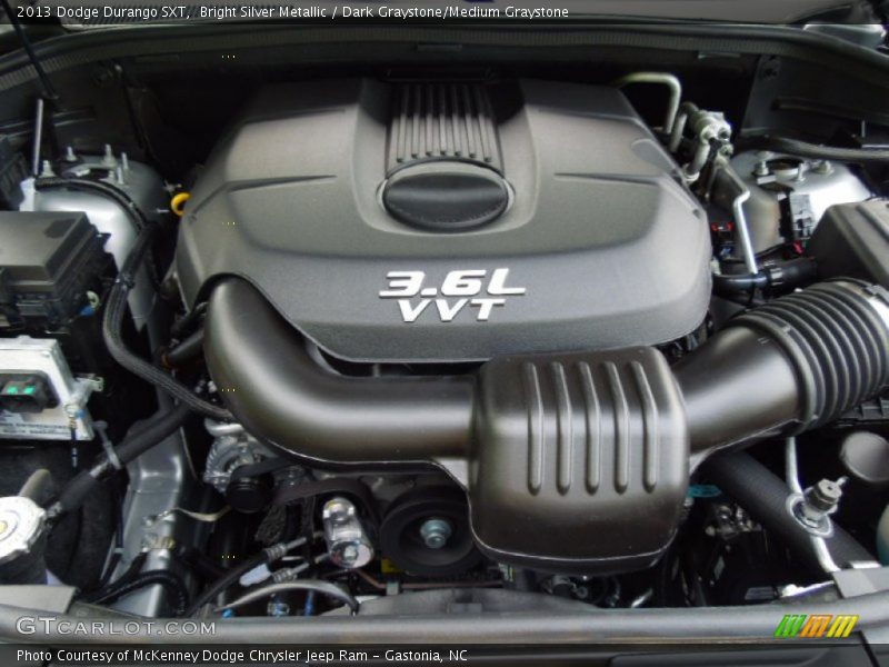 Bright Silver Metallic / Dark Graystone/Medium Graystone 2013 Dodge Durango SXT