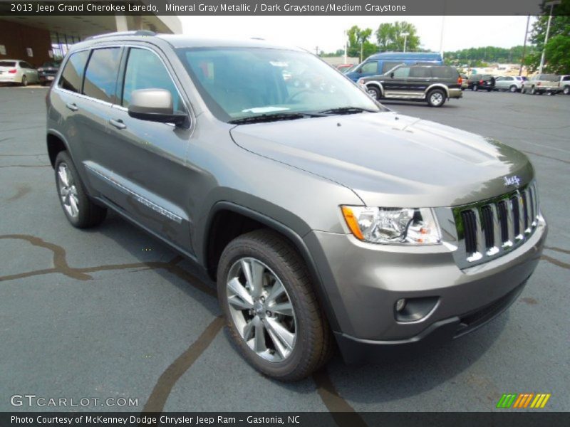 Mineral Gray Metallic / Dark Graystone/Medium Graystone 2013 Jeep Grand Cherokee Laredo