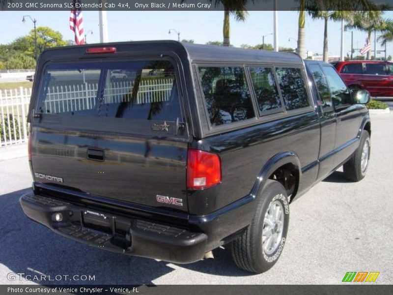 Onyx Black / Medium Gray 2003 GMC Sonoma SLS Extended Cab 4x4