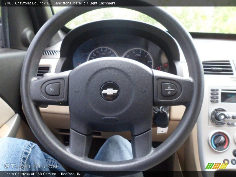 Sandstone Metallic / Light Cashmere 2005 Chevrolet Equinox LS