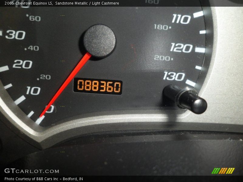 Sandstone Metallic / Light Cashmere 2005 Chevrolet Equinox LS