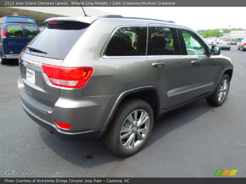 Mineral Gray Metallic / Dark Graystone/Medium Graystone 2013 Jeep Grand Cherokee Laredo