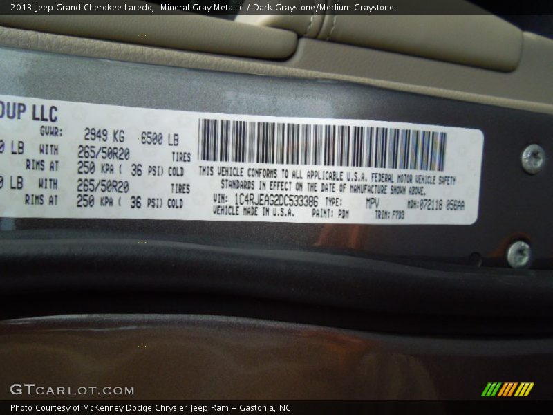 Mineral Gray Metallic / Dark Graystone/Medium Graystone 2013 Jeep Grand Cherokee Laredo