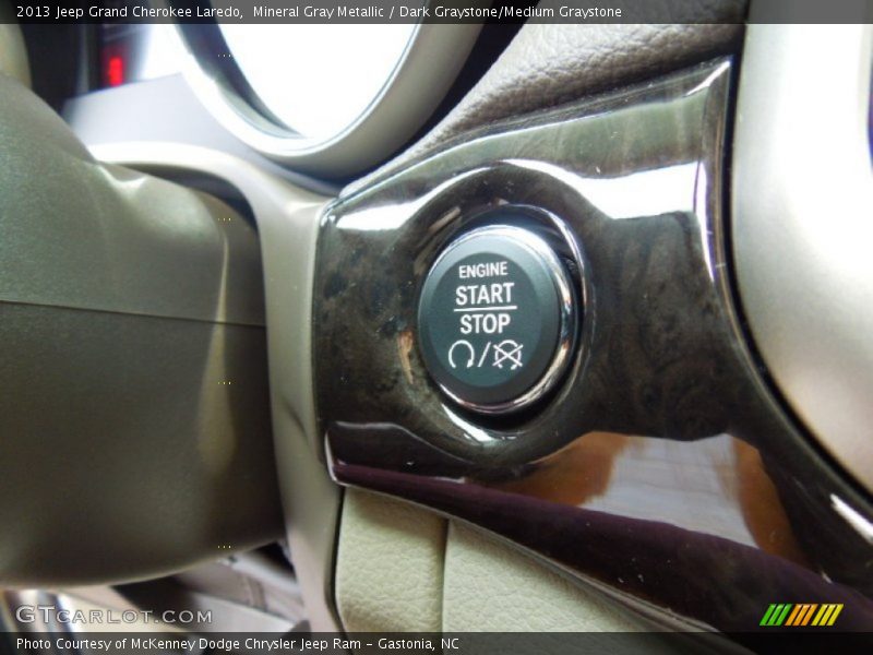 Mineral Gray Metallic / Dark Graystone/Medium Graystone 2013 Jeep Grand Cherokee Laredo