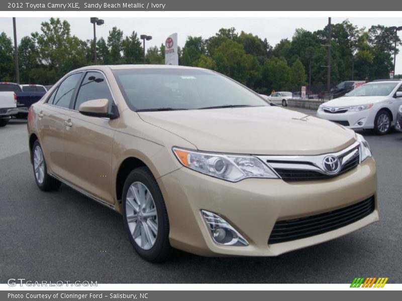 Sandy Beach Metallic / Ivory 2012 Toyota Camry XLE