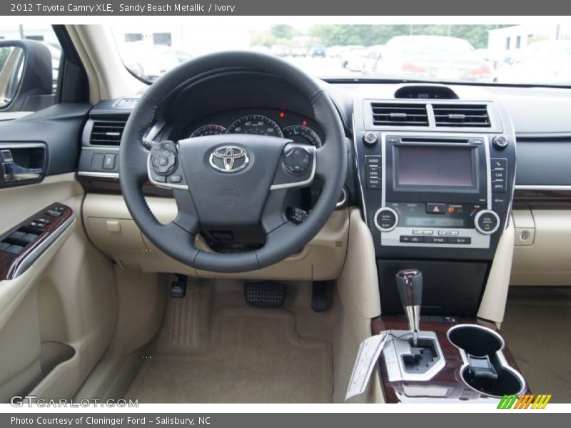 Sandy Beach Metallic / Ivory 2012 Toyota Camry XLE