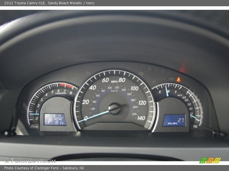 Sandy Beach Metallic / Ivory 2012 Toyota Camry XLE