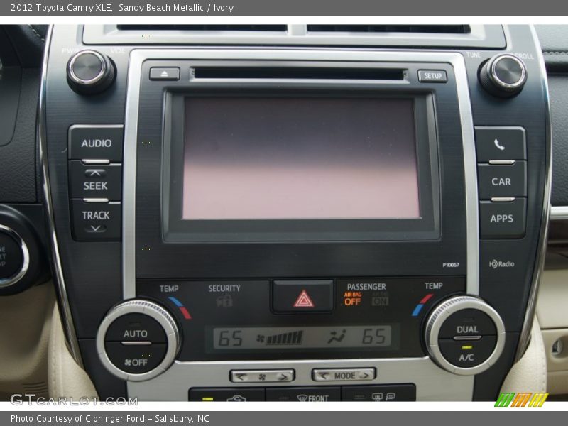 Sandy Beach Metallic / Ivory 2012 Toyota Camry XLE