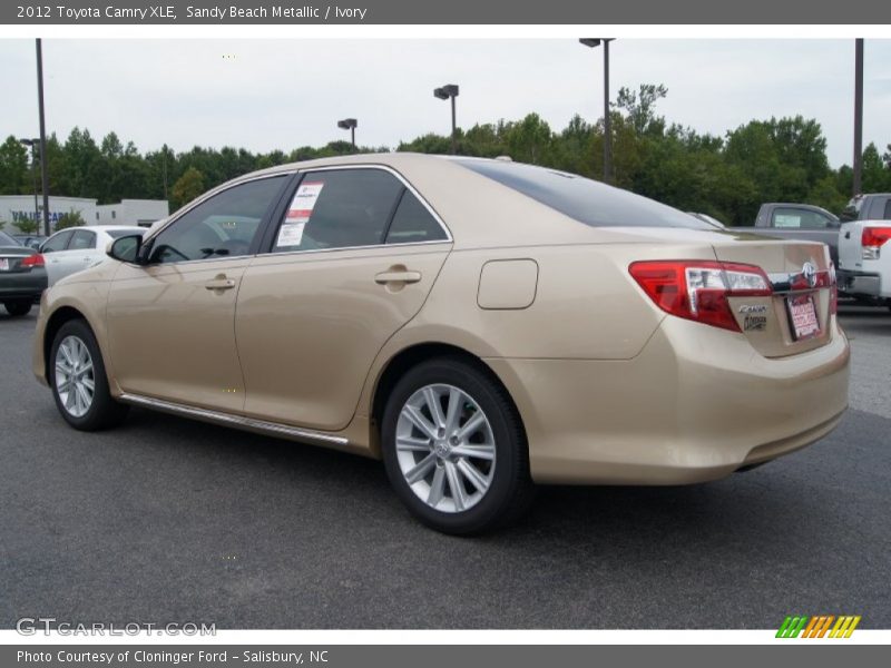 Sandy Beach Metallic / Ivory 2012 Toyota Camry XLE