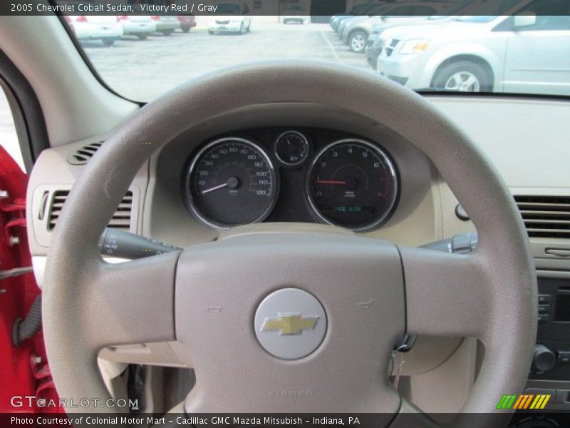 Victory Red / Gray 2005 Chevrolet Cobalt Sedan