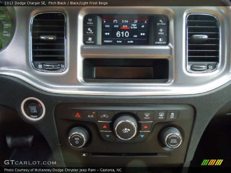 Pitch Black / Black/Light Frost Beige 2012 Dodge Charger SE