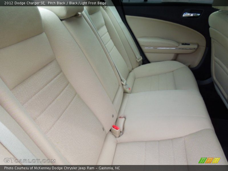Pitch Black / Black/Light Frost Beige 2012 Dodge Charger SE