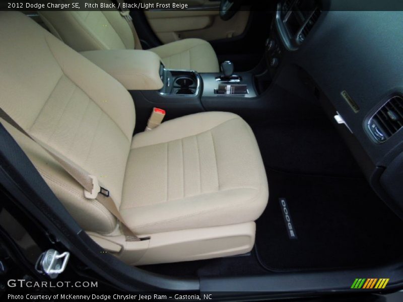 Pitch Black / Black/Light Frost Beige 2012 Dodge Charger SE