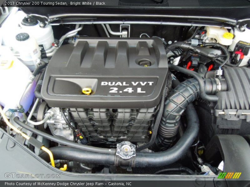  2013 200 Touring Sedan Engine - 2.4 Liter DOHC 16-Valve Dual VVT 4 Cylinder