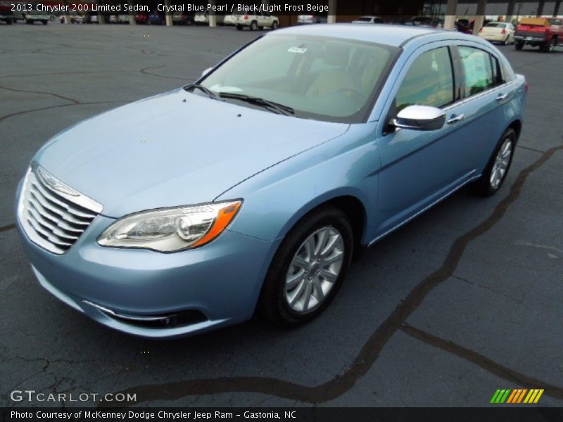 Front 3/4 View of 2013 200 Limited Sedan