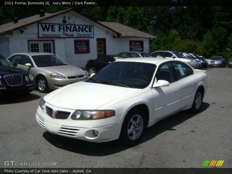 Ivory White / Dark Pewter 2001 Pontiac Bonneville SE