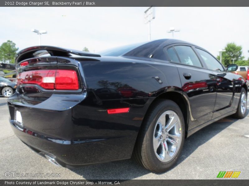 Blackberry Pearl / Black 2012 Dodge Charger SE