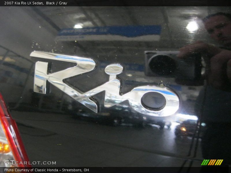 Black / Gray 2007 Kia Rio LX Sedan