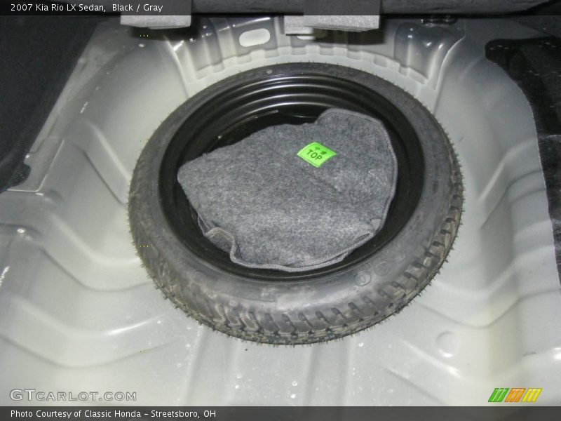 Black / Gray 2007 Kia Rio LX Sedan