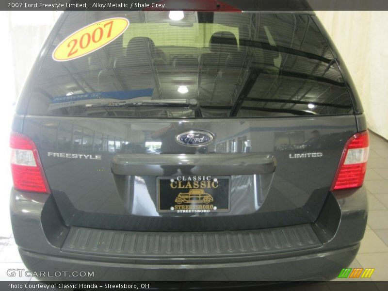 Alloy Metallic / Shale Grey 2007 Ford Freestyle Limited