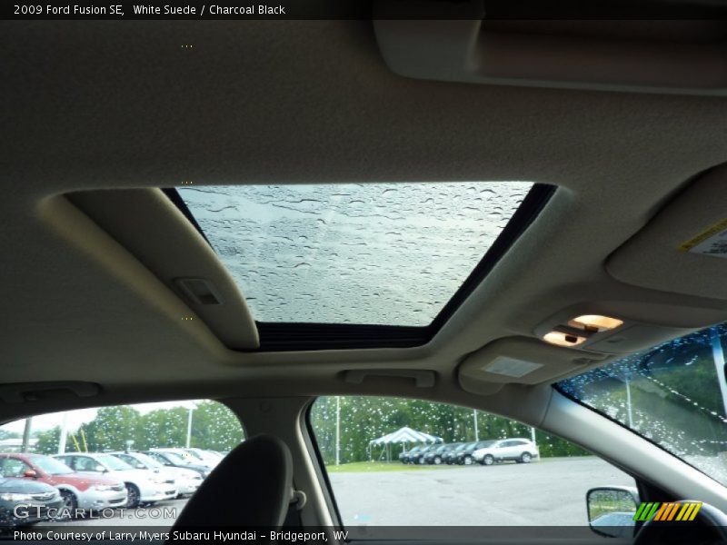 White Suede / Charcoal Black 2009 Ford Fusion SE