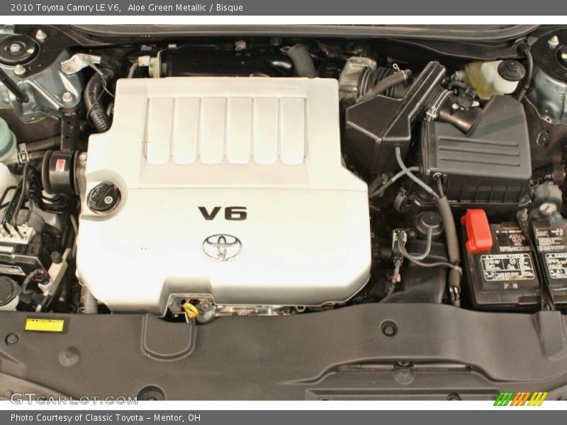 Aloe Green Metallic / Bisque 2010 Toyota Camry LE V6