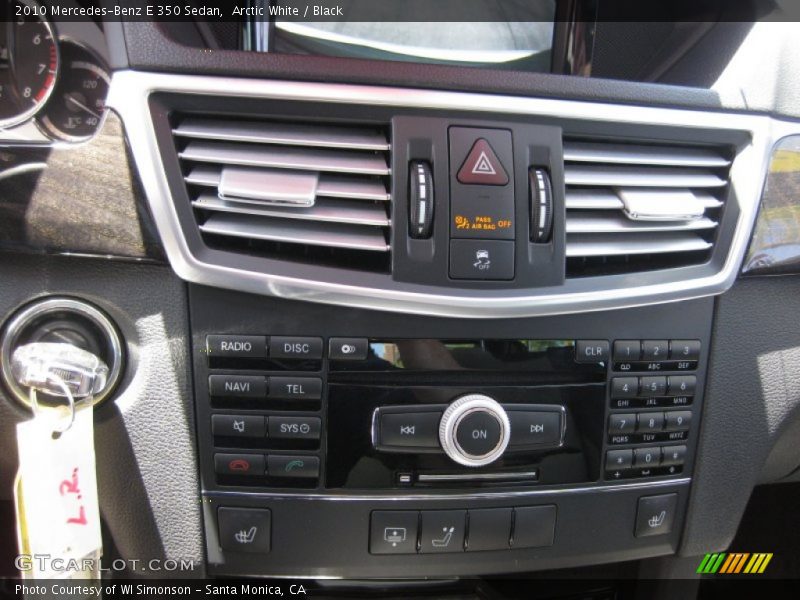 Arctic White / Black 2010 Mercedes-Benz E 350 Sedan