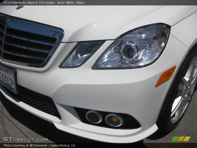 Arctic White / Black 2010 Mercedes-Benz E 350 Sedan