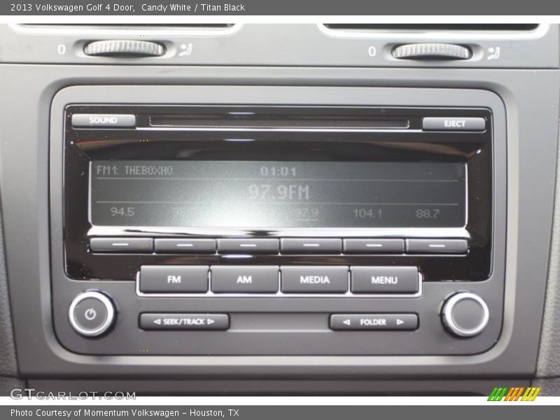 Candy White / Titan Black 2013 Volkswagen Golf 4 Door