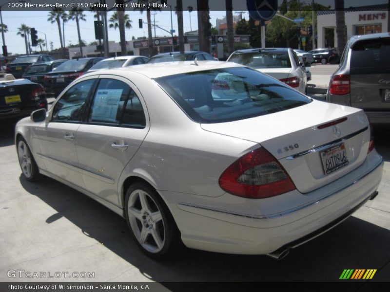 Arctic White / Black 2009 Mercedes-Benz E 350 Sedan