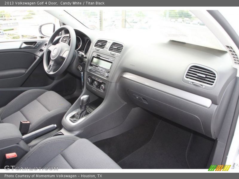 Candy White / Titan Black 2013 Volkswagen Golf 4 Door