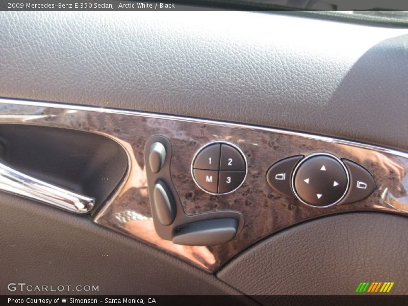 Arctic White / Black 2009 Mercedes-Benz E 350 Sedan