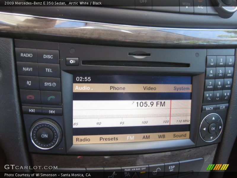 Arctic White / Black 2009 Mercedes-Benz E 350 Sedan