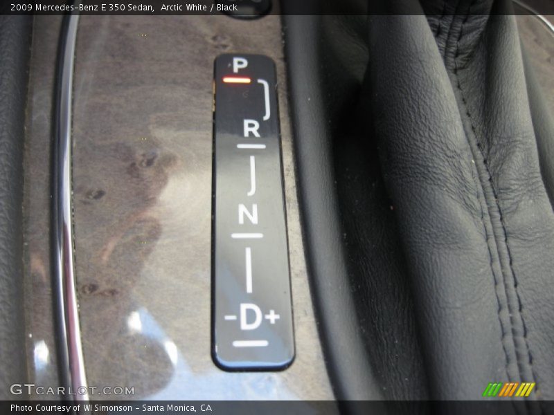 Arctic White / Black 2009 Mercedes-Benz E 350 Sedan