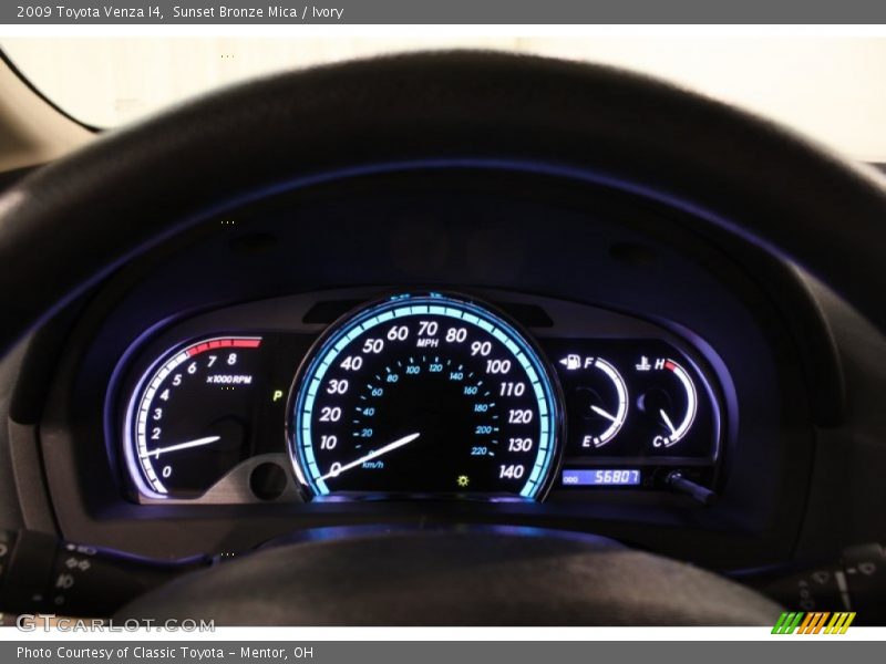 Sunset Bronze Mica / Ivory 2009 Toyota Venza I4