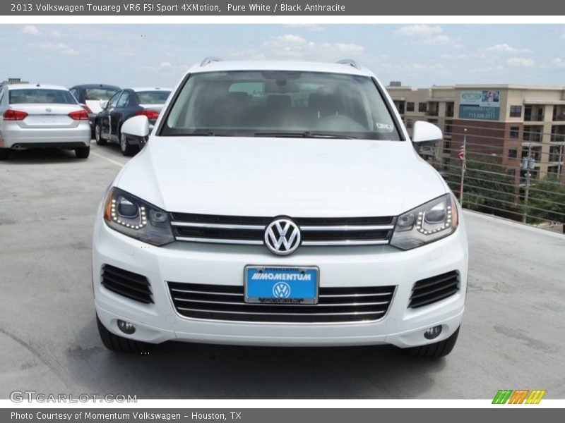 Pure White / Black Anthracite 2013 Volkswagen Touareg VR6 FSI Sport 4XMotion