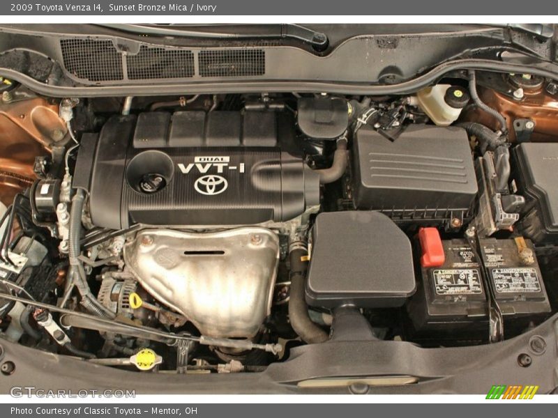 Sunset Bronze Mica / Ivory 2009 Toyota Venza I4