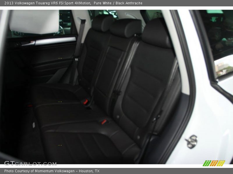 Pure White / Black Anthracite 2013 Volkswagen Touareg VR6 FSI Sport 4XMotion