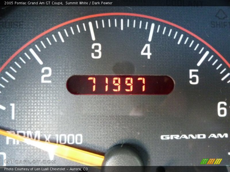 Summit White / Dark Pewter 2005 Pontiac Grand Am GT Coupe