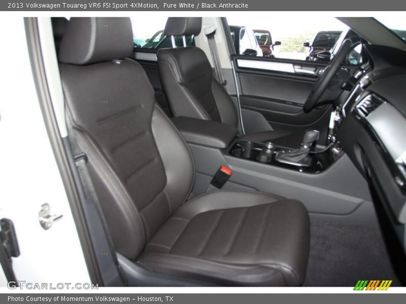 Pure White / Black Anthracite 2013 Volkswagen Touareg VR6 FSI Sport 4XMotion